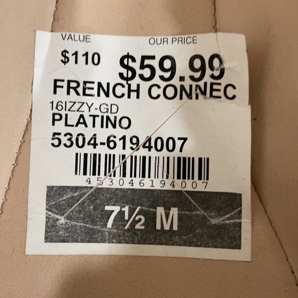 French Connection, size 7.5, gold flat shoe - Picture 5 of 5